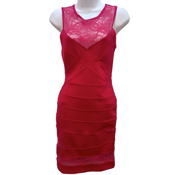 Topshop Dresses & Skirts - NWT TOPSHOP Magenta Size 2 Bodycon Lace Detail Round Neck Formal Dress #W172